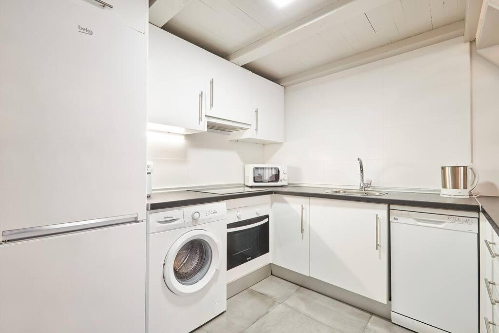 Apartamento Con Encanto En Sol - Madrid #C エクステリア 写真